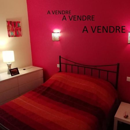 La Perle Du Rouergue Apartment Villefranche-de-Rouergue Luaran gambar
