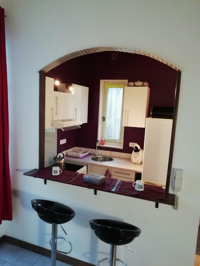 La Perle Du Rouergue Apartment Villefranche-de-Rouergue Luaran gambar